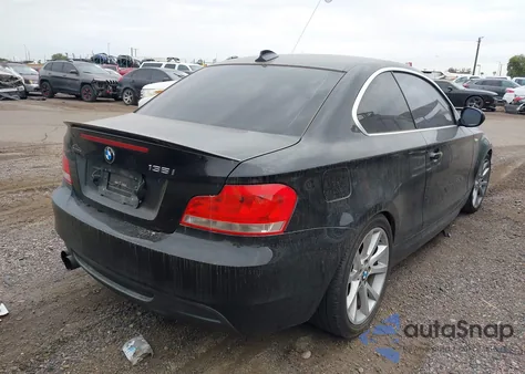 2012 BMW 135I из США, поврежденный, VIN WBAUC9C52CVM11571